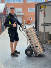 ML Bryggarkärra i aluminium - pirra med låg vikt, används av bryggerier för transport av fat