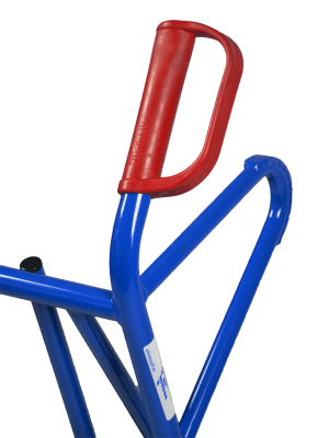 Stålkärra i kraftigt utförande som klarar upp till 400 kg, handtag med knogskydd