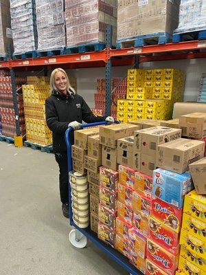 Plattformsvagn för fryslager, 2 gavlar, centralbroms, antracit