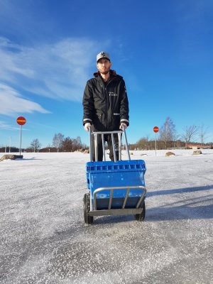 Pirra med hög rygg och trappmedar används av Karlskoga kommun