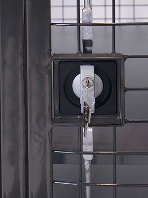 ESD hyllskåp galler, lås på dörr