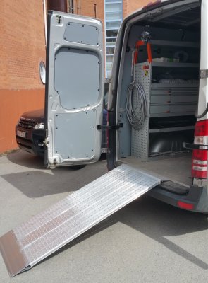 Flyttramp, 550 kg, 2310 x 800 mm, aluminium