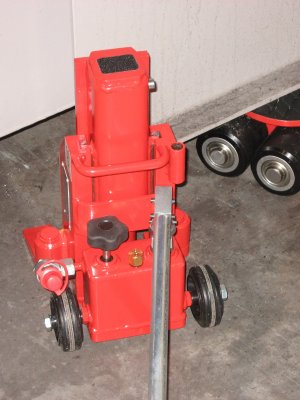 Hydraulisk domkraft 5 ton med inbyggd pump, GKS-Perfekt V5