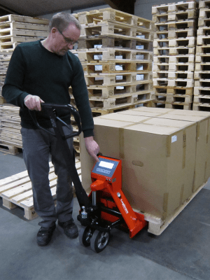 Röd pallyft med våg