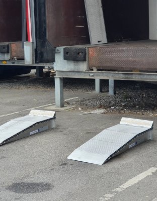 Uppkörningsramper / kilar, aluminium